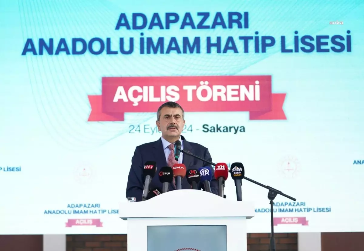 Yusuf Tekin: İmam Hatip Okullarının Açılmasında Toplumsal Talep Etkili